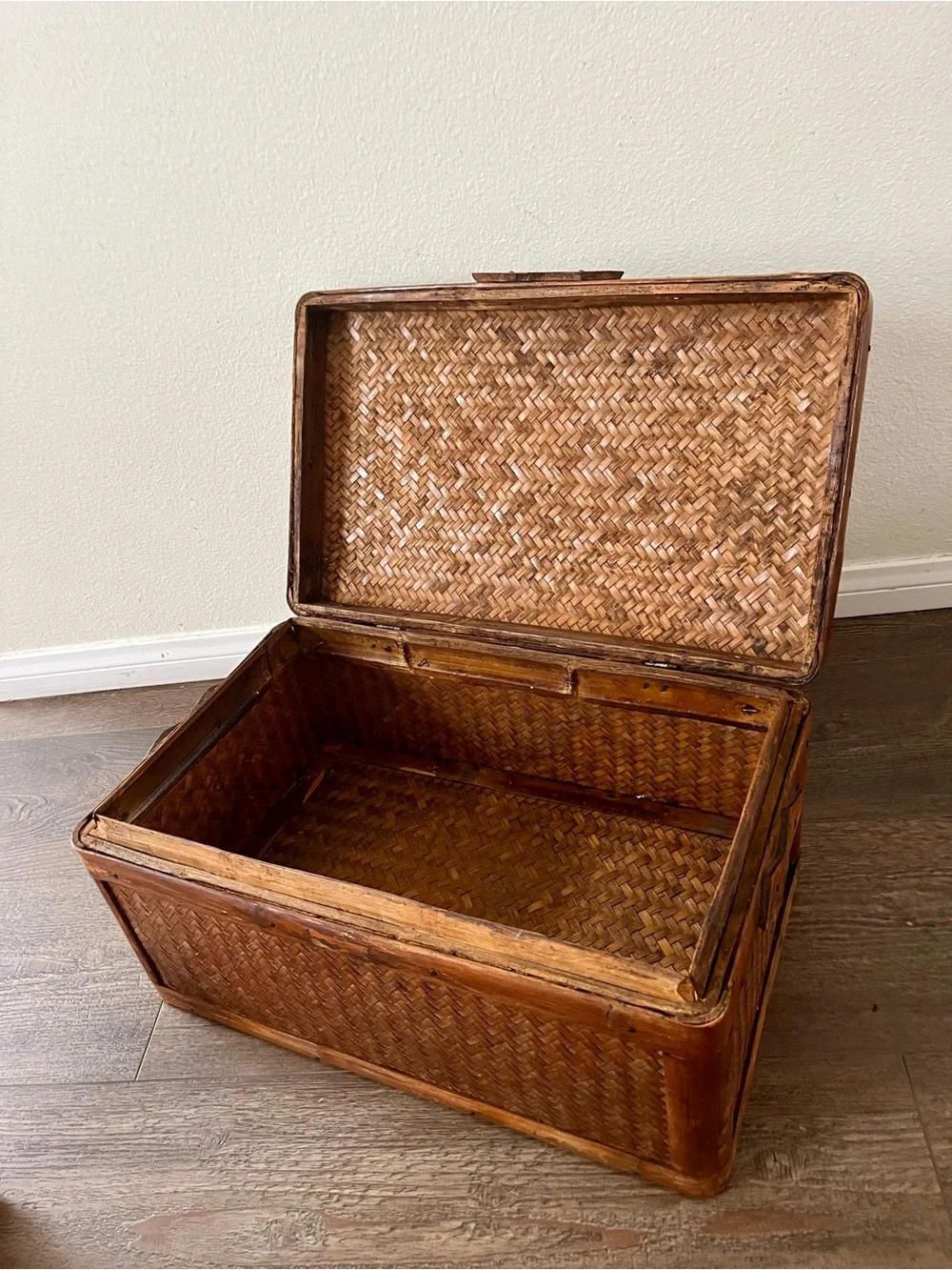 Woven Bamboo And Cane Rattan Storage Trunk Box W 12, L 19, H 10 Inches
